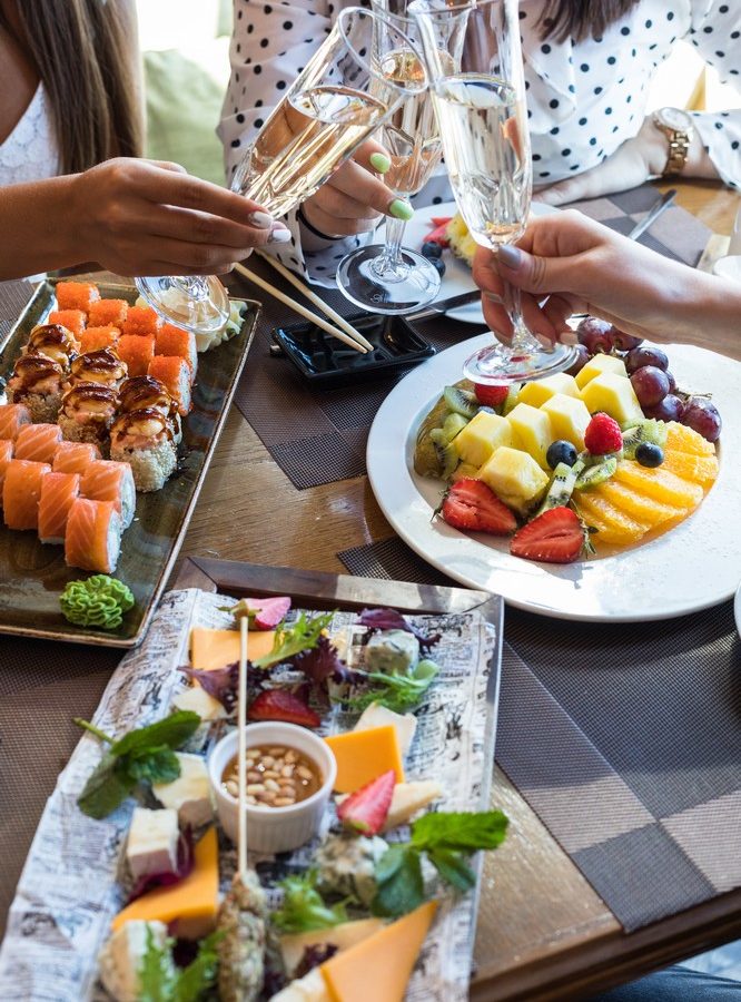 Champagner und Speisen: ein Champagner zu jeder Speise, zu jeder Zeit