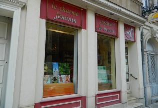 Le charme féminin